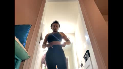 Snapshot of wynterheat chatting on 12.15.25 Wynter Heat online show from 12.15.25