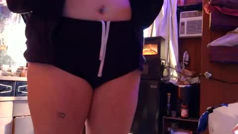 Snapshot of x2kayx2 chatting on 10.11.25 x2kayx2 online show from 10.11.25