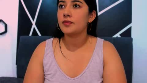 Adeline online show from 11.05.25