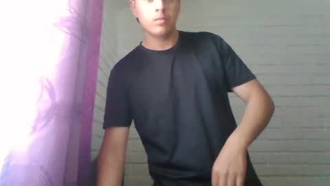 Snapshot of x_andrescam chatting on 12.31.24 x_andrescam online show from 12.31.24