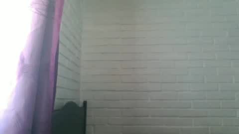 Snapshot of x_andrescam chatting on 01.08.25 x_andrescam online show from 01.08.25