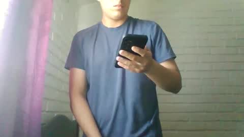 Snapshot of x_andrescam chatting on 11.29.25 x_andrescam online show from 11.29.25