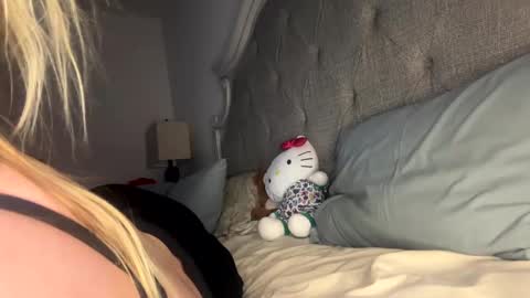 Mariah  online show from 01.11.25