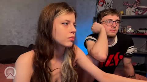 Philipp and Este online show from 07.10.26