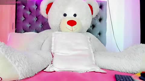 Snapshot of x_indomitable1 chatting on 02.21.25 Maria Juliana online show from 02.21.25