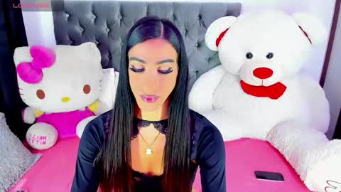 Snapshot of x_indomitable1 chatting on 11.01.25 Maria Juliana online show from 11.01.25