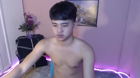 Snapshot of x_jemy22 chatting on 10.07.25 Jemy online show from 10.07.25