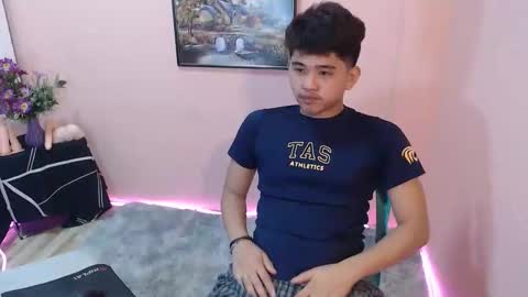 Snapshot of x_jemy22 chatting on 10.09.25 Jemy online show from 10.09.25