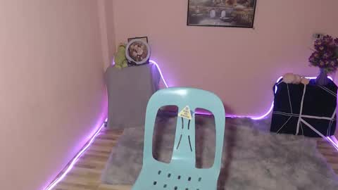 Snapshot of x_jemy22 chatting on 11.07.25 Jemy online show from 11.07.25