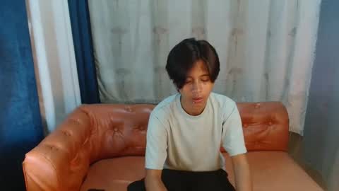 x_lee06 online show from 02.11.26