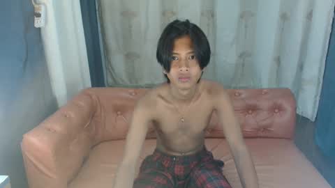 x_lee06 online show from 02.20.26