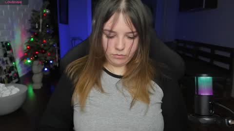 LOVE NERDS ONLY online show from 01.17.25