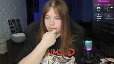 LOVE NERDS ONLY online show from 02.23.25