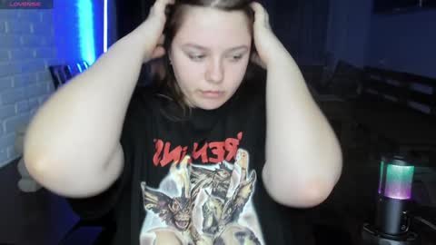 LOVE NERDS ONLY online show from 02.26.25