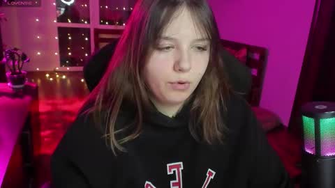 LOVE NERDS ONLY online show from 01.07.26