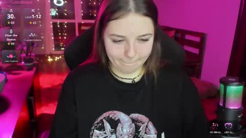 LOVE NERDS ONLY online show from 02.08.26