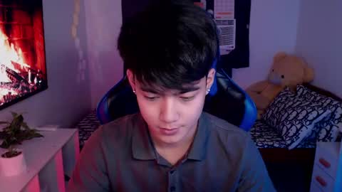 Prince Aldrian  online show from 12.26.24