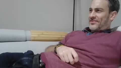 xalegarmax online show from 11.19.25