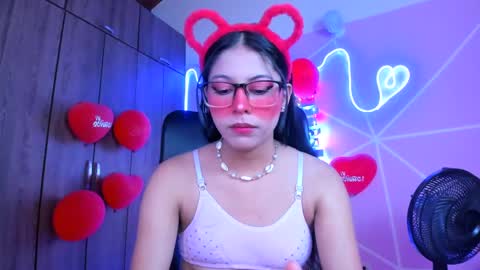 XALLYSONX online show from 02.20.25