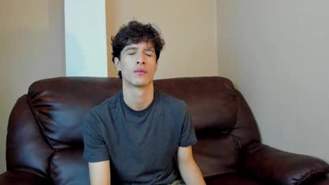 Snapshot of xam_collen chatting on 11.20.25 xam_collen online show from 11.20.25