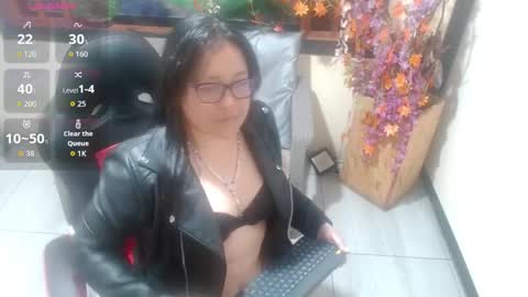 xander_taylor_ online show from 09.30.25
