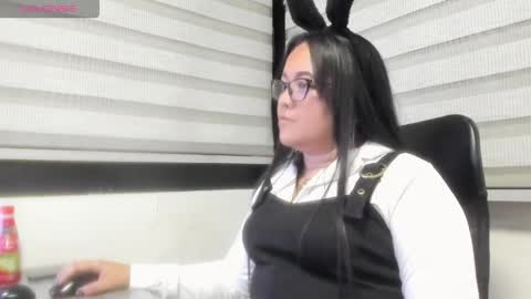 xander_taylor_ online show from 04.12.26