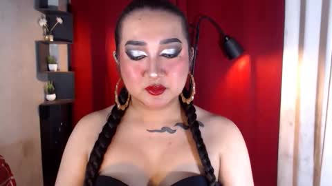 Nira   NOT INTO CHEAP GUYS  online show from 03.08.26