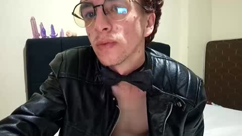 xavier_twink online show from 02.15.26