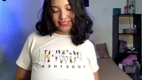 Snapshot of xayahnds chatting on 01.31.26 XAYAH online show from 01.31.26