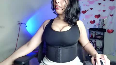 Snapshot of xayahnds chatting on 02.21.26 XAYAH online show from 02.21.26