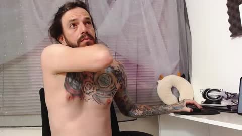 Snapshot of xcamtentationx chatting on 12.18.24 xcamtentationx online show from 12.18.24