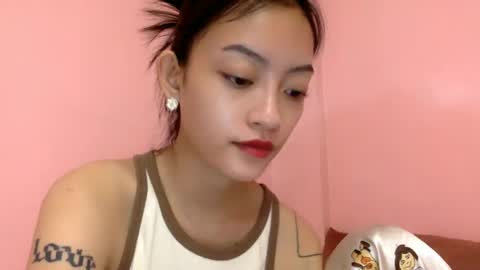 Snapshot of xcxccy19 chatting on 12.27.24 Sachi Cy online show from 12.27.24