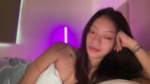 Snapshot of xcxccy19 chatting on 10.31.25 Sachi Cy online show from 10.31.25