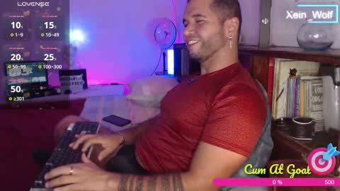 Xein Independent Model online show from 01.18.25