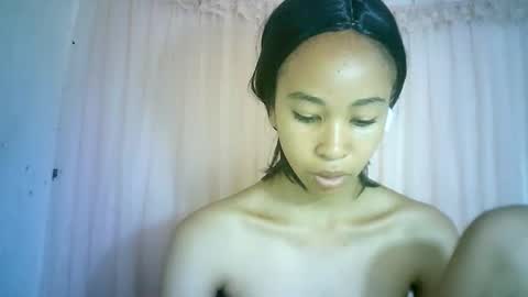 xenna610827 online show from 01.26.25