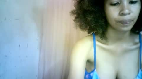 xenna610827 online show from 02.05.25