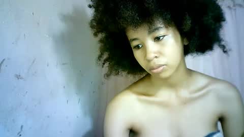 xenna610827 online show from 02.13.25