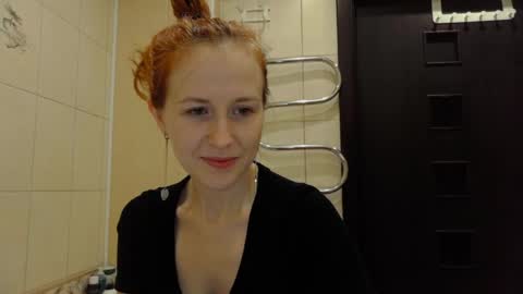 Snapshot of xeva_angelx chatting on 05.24.26 Xeva Angels online show from 05.24.26