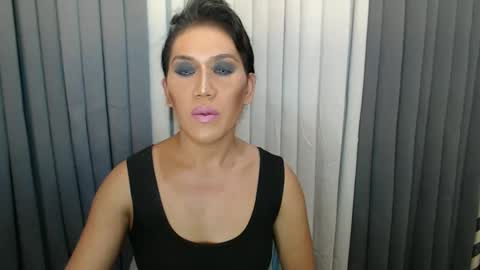 GWEN THOMPSON .......   online show from 12.24.24