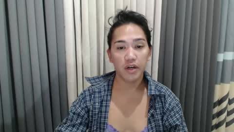 GWEN THOMPSON .......   online show from 02.21.25