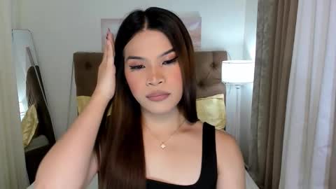 Snapshot of xia_addison chatting on 09.10.25 Xia Addison online show from 09.10.25