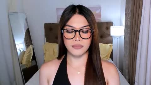 Snapshot of xia_addison chatting on 09.13.25 Xia Addison online show from 09.13.25