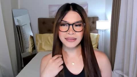 Snapshot of xia_addison chatting on 09.14.25 Xia Addison online show from 09.14.25