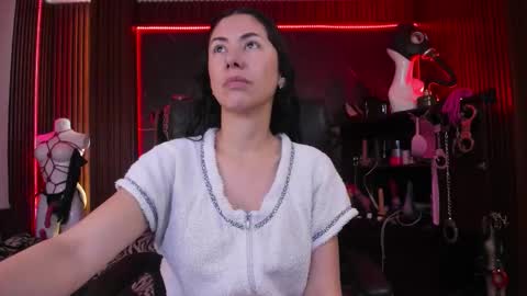 XiaQueen   I M online show from 11.07.25