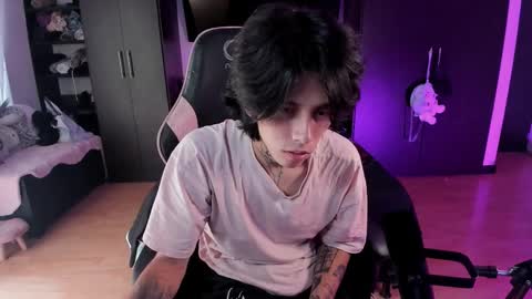 xIce Boy online show from 12.22.25