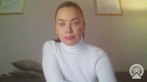 Snapshot of xilal07 chatting on 01.20.25 AliceinWonderland online show from 01.20.25