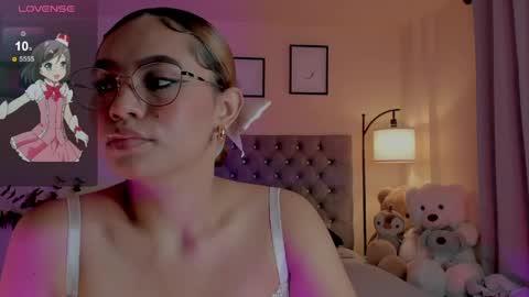 camila online show from 04.09.26