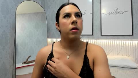 Yoy  online show from 09.15.25