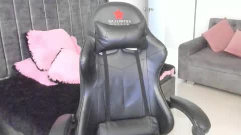 xiomara_cortes online show from 09.24.25