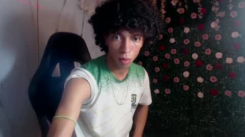 Snapshot of xion_ez chatting on 10.19.25 xion_ez online show from 10.19.25